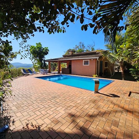 Casa De Campo Araxa Na Montanha Com Piscina Пиракая Екстериор снимка