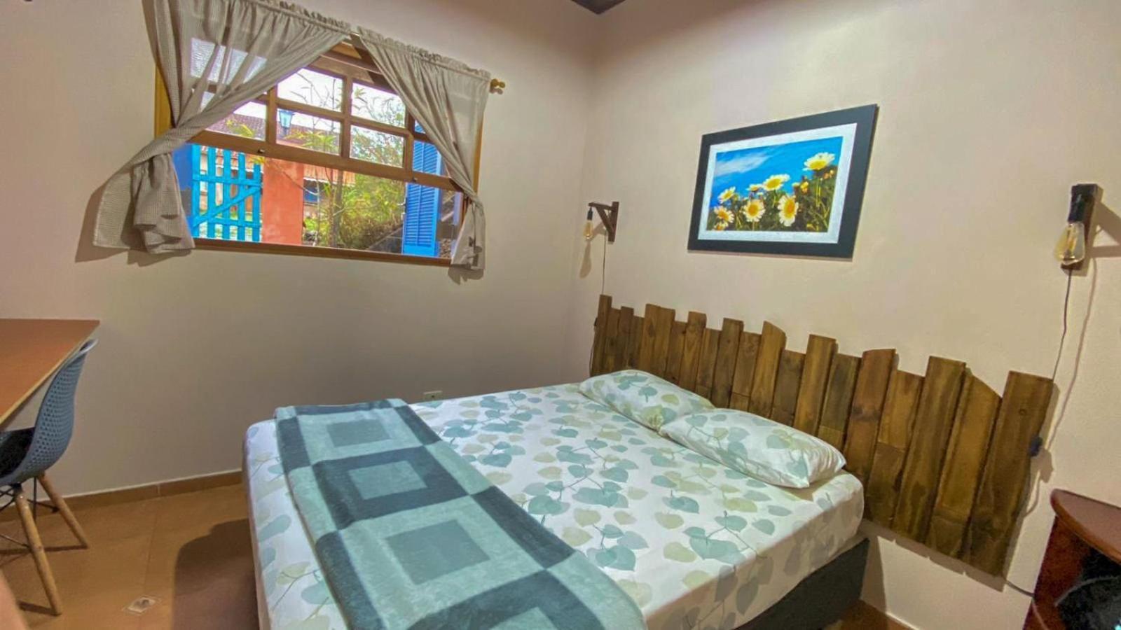 Casa De Campo Araxa Na Montanha Com Piscina Пиракая Екстериор снимка