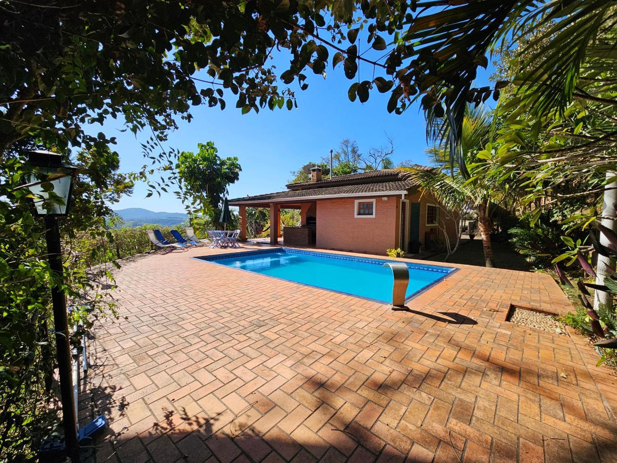 Casa De Campo Araxa Na Montanha Com Piscina Пиракая Екстериор снимка